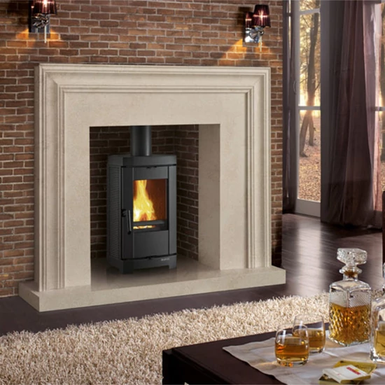 La Nordica BRIGITTA GB fatüzelésű kályha (4,7 kW)
