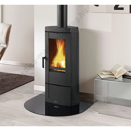La Nordica CANDY 4.0 fatüzelésű kályha (6,2 kW)